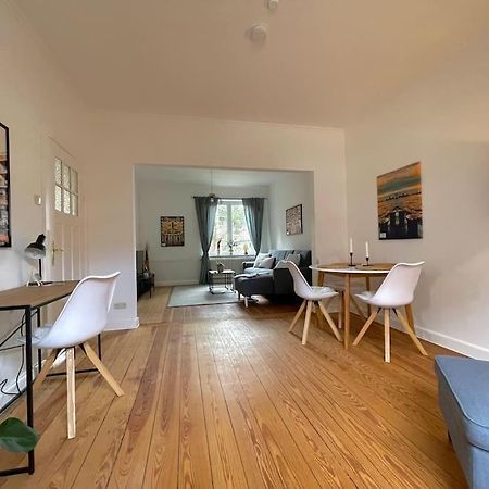 Appartamento Modern Und Ruhig In Elmshorn Esterno foto